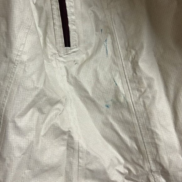 Patagonia Women’s Rain Jacket - Picture 7 of 8